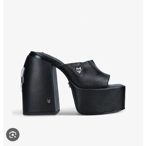 Naked wolfe jenna heels